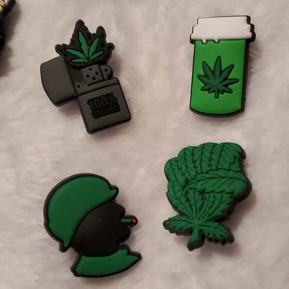 16 420 Weed Mari juana Joint Medical Edible Wax Pot Crocs Jibbitz Shoe‎ Charms - Picture 5 of 5